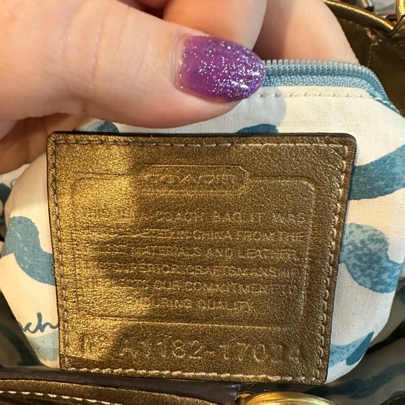 Coach Limited Edition Audrey Canvas Leigh Embellished Gold Starfish Tote 17024 - Picture 10 of 10